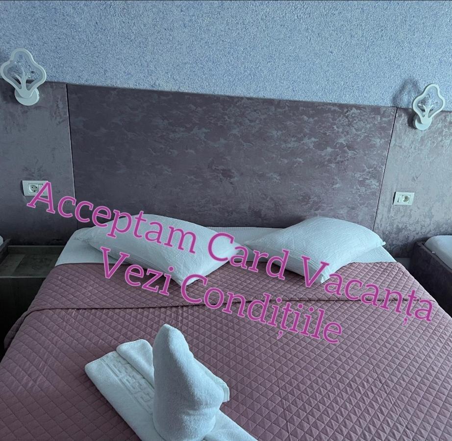 Hotel Miniom Констанца Екстериор снимка