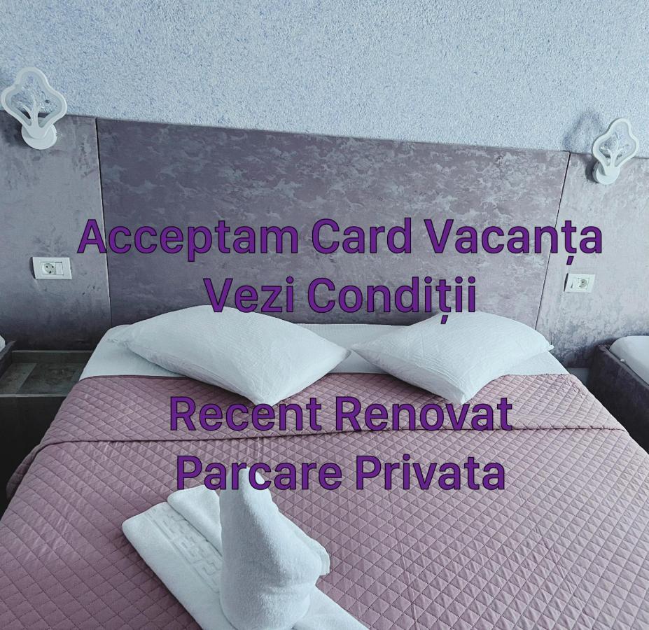 Hotel Miniom Констанца Екстериор снимка